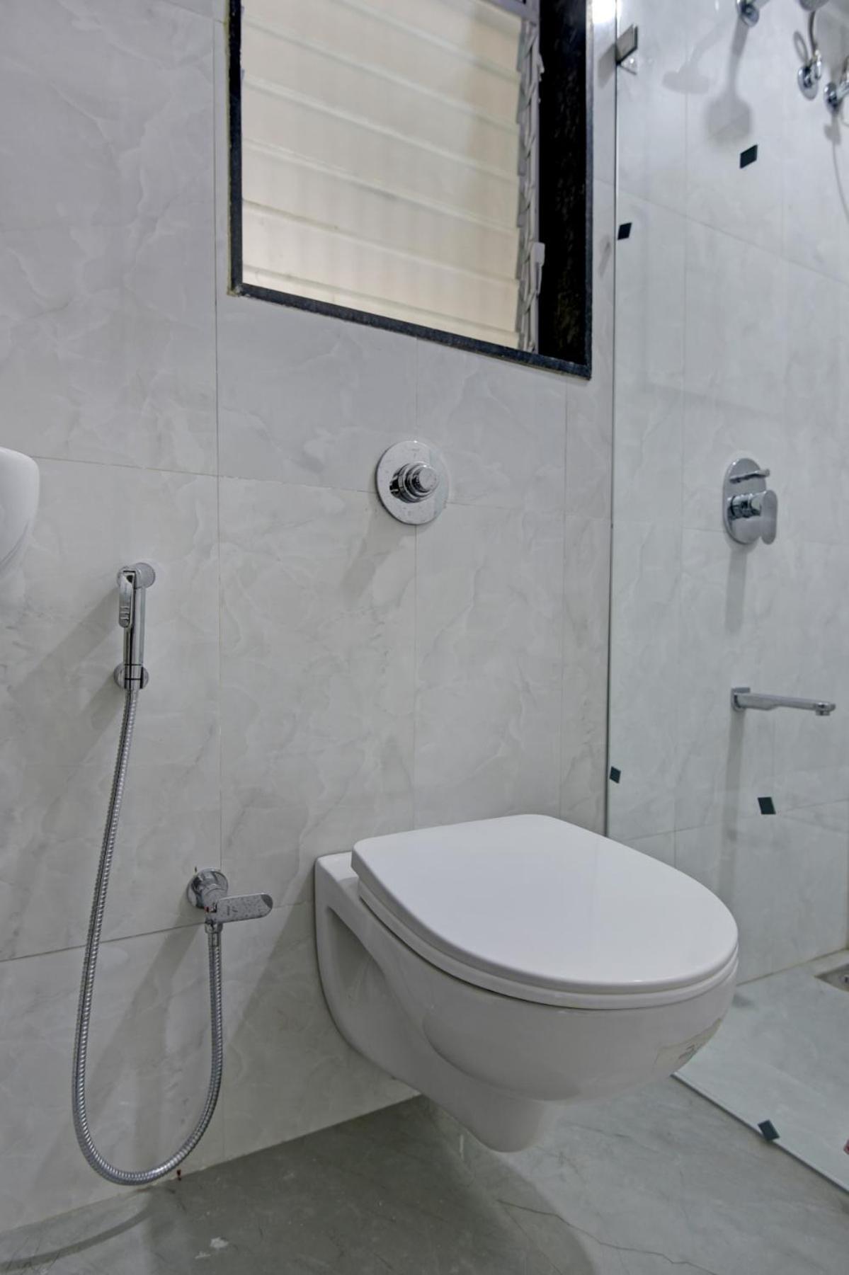 Hsquare Luxury Apartments Goregaon Mumbai Ngoại thất bức ảnh